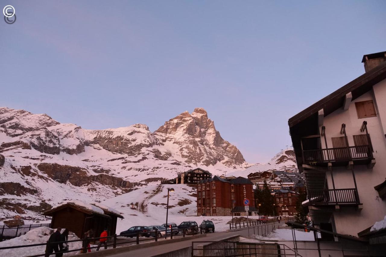 Breuil Cervinia Near Funicular Apartment With Private Garage Экстерьер фото